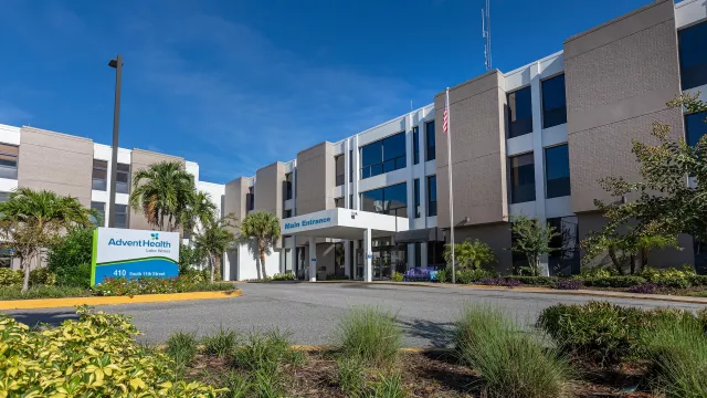 AdventHealth Lake Wales front entrance
