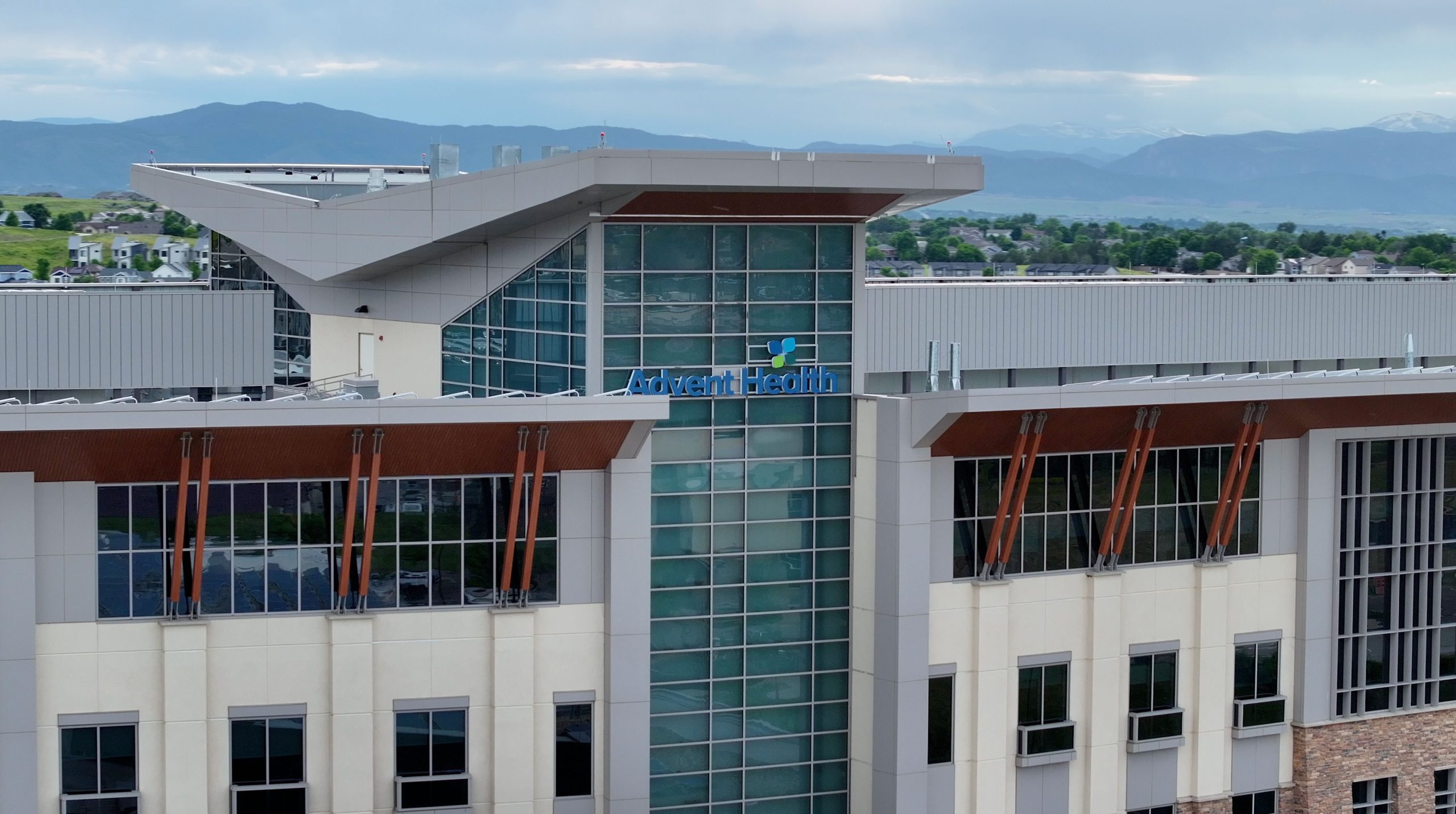 AdventHealth Castle Rock medical center exterior.