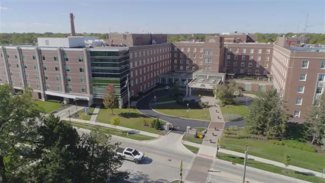Aerial photo of uChicago Medicine AdventHealth Hinsdale